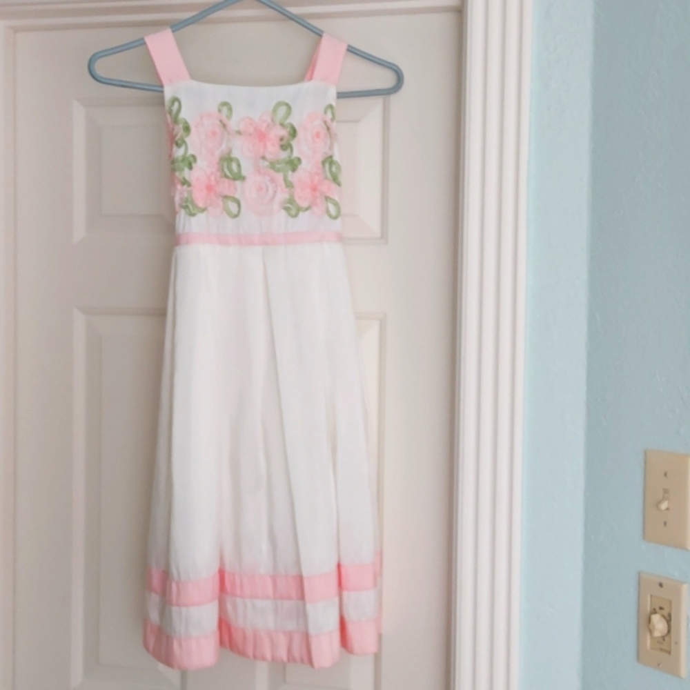 Girl's white and pink floral dress